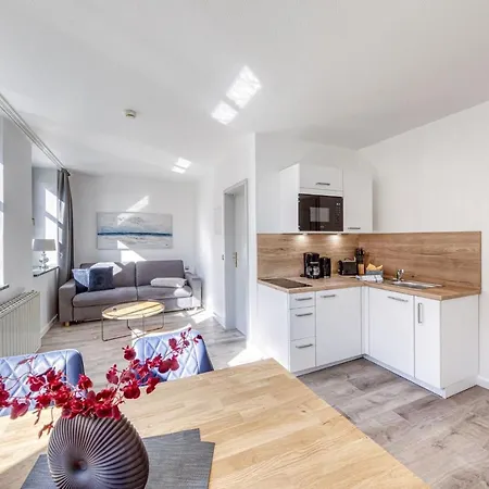 Haus Diana - Uferschwalbe شقة فارين